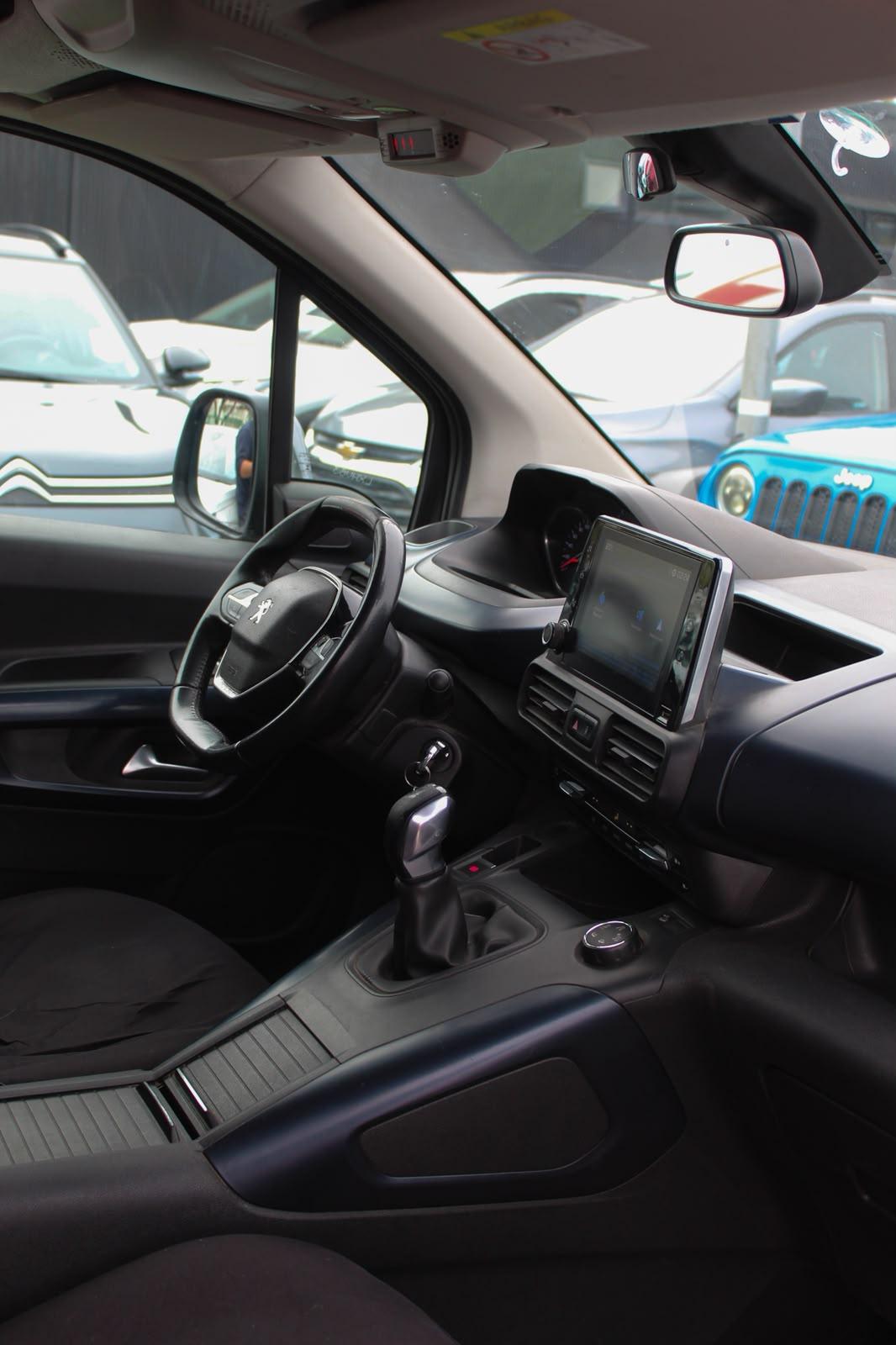 Peugeot Rifter — foto 2 de 10